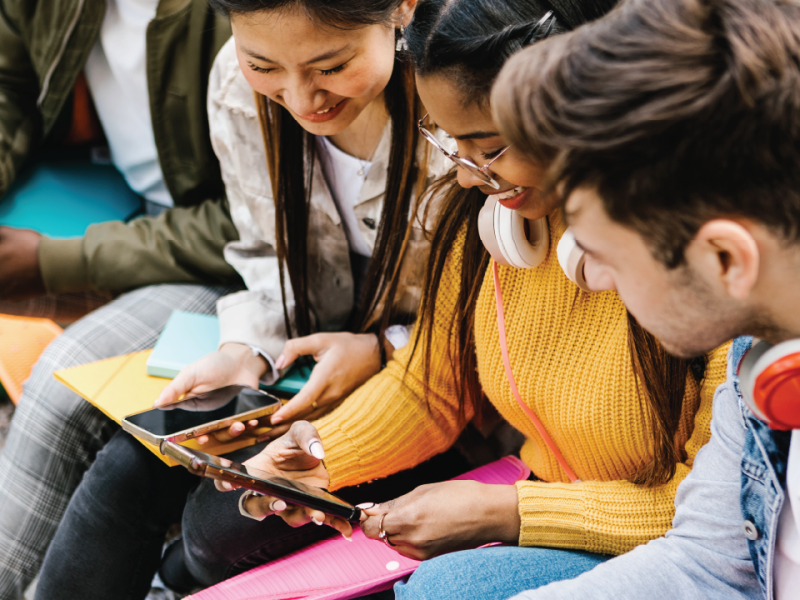 Virginia Moves to Put Parents Back in Charge of Teen Social Media&nbsp;Use