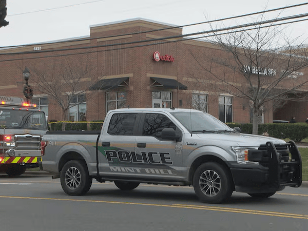 Custody Exchange Turns Deadly in North Carolina, Leaving Two Officers Wounded and Raising Hard Questions About Family Court Safety